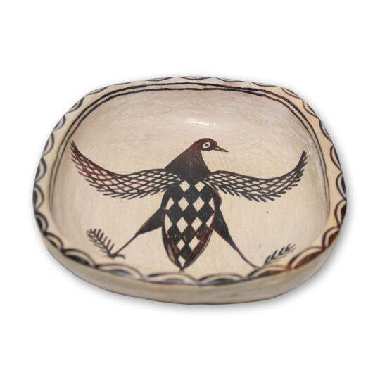 décoration en poterie plat